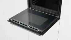 Bosch four encastrable Série 8 pyrolyse HBG675BB1