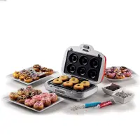 Ariete sandwiches &amp; cookies party time  1972