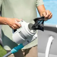 Intex nettoyeur piscine  à batterie 28628