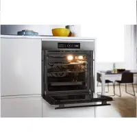 Whirlpool four encastrable 73L pyrolyse akz9629ix