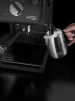 DeLonghi machine à cafe cafétière a dosette  ECP 31.21