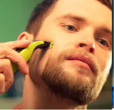 Philips Tondeuse rasoir a barbe OneBlade 360 Visage QP2734