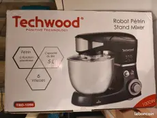 Techwood pétrin multifonction  5L 1000w TRO-1056