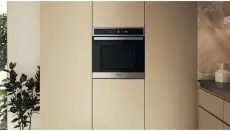 Whirlpool four encastrable 6sens WOI4IS8PM0XAF