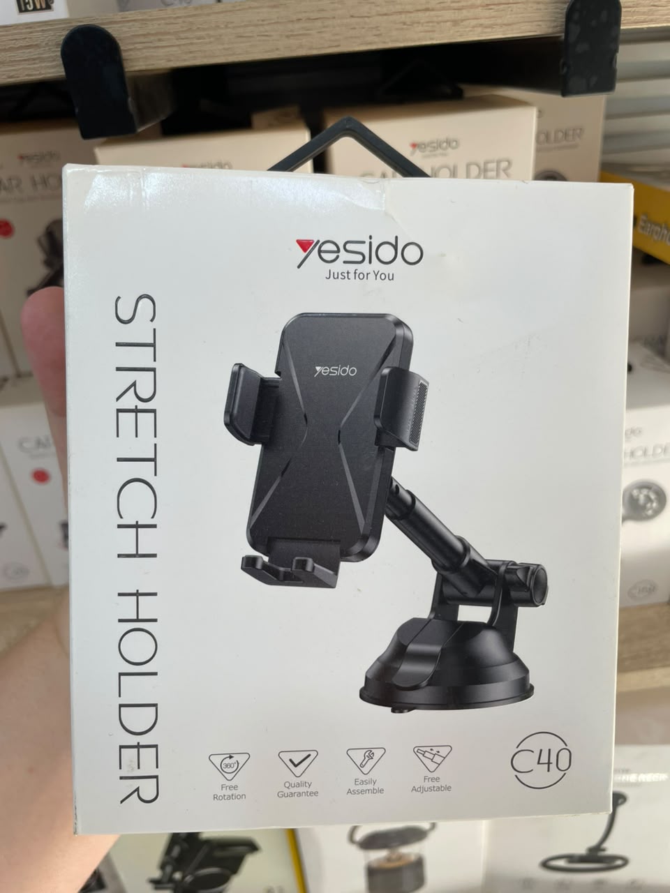 Support Voiture Smartphone Extensible à Ventouse Yesido C40