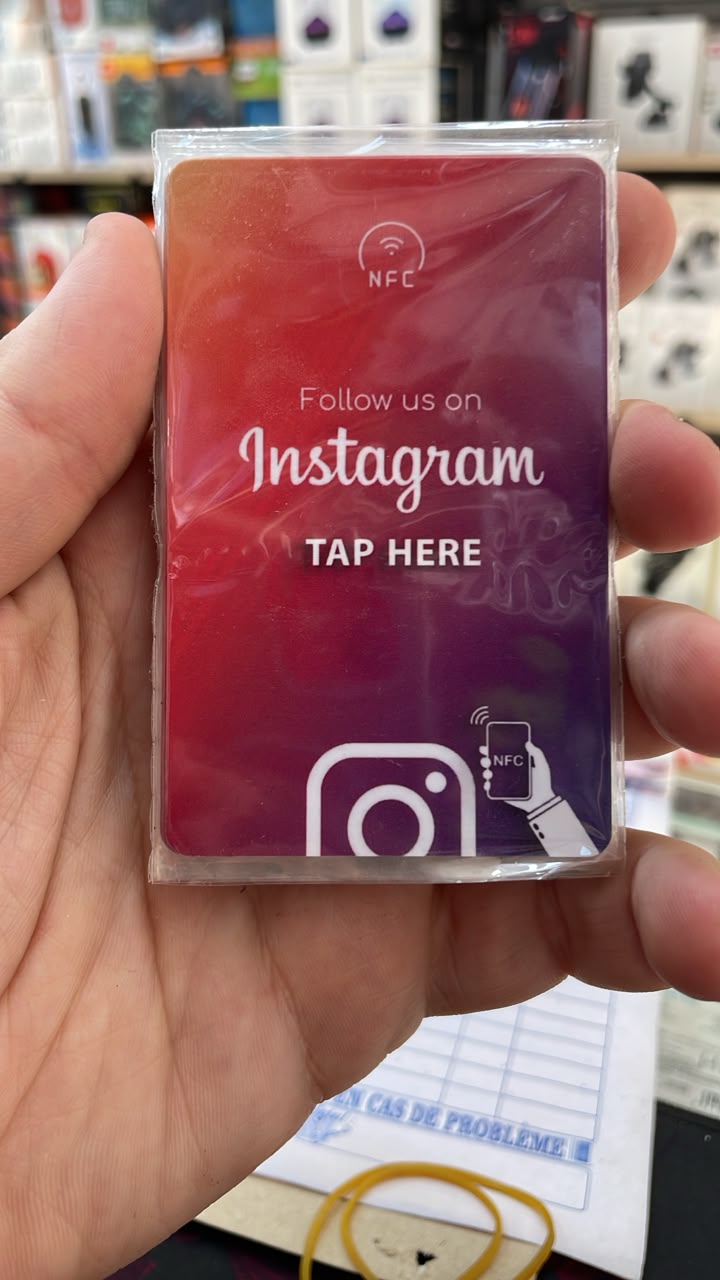 Carte Connectée NFC Instagram - Réseaux Sociaux