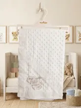 Drap bébé brodé