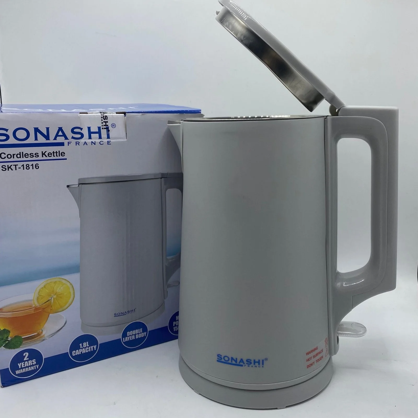SONASHI BOUiLOIRE BLEUE 1.8L et 1500W 1.8 SKT-1816