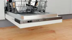 Whirlpool Lave-vaisselle encastrable 45cm 6ème sens WSIO 3034 PFEX
