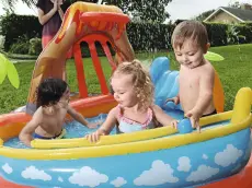 Bestway piscine  Volcan 2.65x2.65m Ref53069